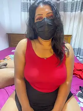 NOORA-GIRL online show from 02-01-26, 02:32