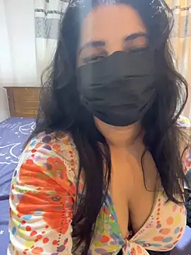 NOORA-GIRL online show from 04-12-26, 09:53