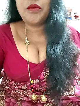Snapshot of Swapna_143 chatting on 10-23-25, 02:55 Swapna 143 online show from 10-23-25, 02:55