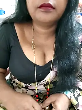 Snapshot of Swapna_143 chatting on 10-27-25, 02:48 Swapna 143 online show from 10-27-25, 02:48