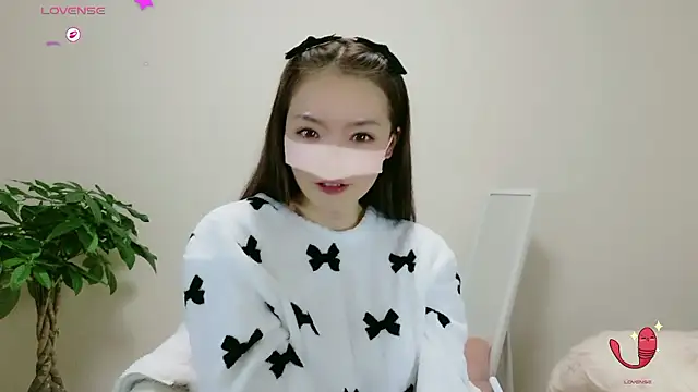 momochan88 online show from 11-24-25, 11:43