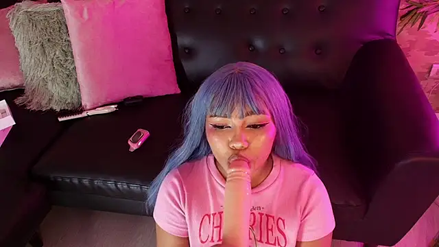 Snapshot of cherry_chel chatting on 01-24-25, 11:02 cherry chel online show from 01-24-25, 11:02