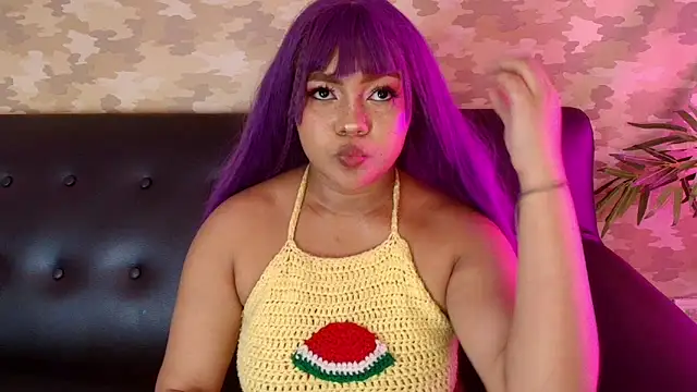 Snapshot of cherry_chel chatting on 01-25-25, 11:32 cherry chel online show from 01-25-25, 11:32