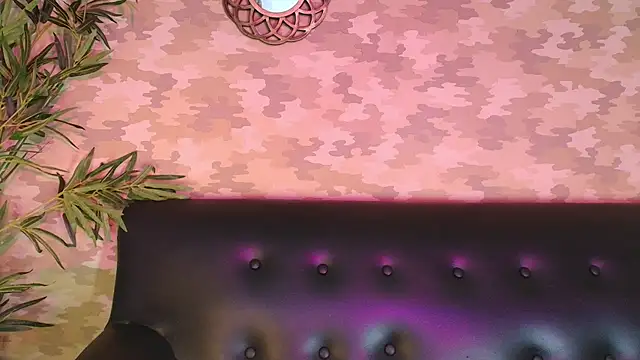 Snapshot of cherry_chel chatting on 02-19-25, 09:14 cherry chel online show from 02-19-25, 09:14