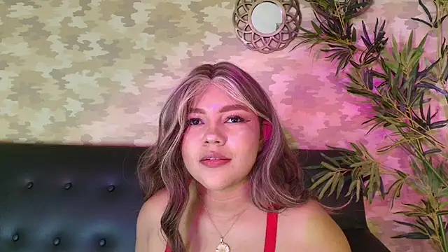 Snapshot of cherry_chel chatting on 02-20-25, 10:59 cherry chel online show from 02-20-25, 10:59