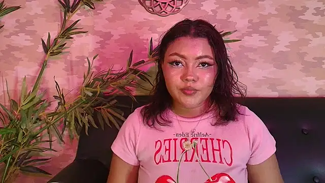 Snapshot of cherry_chel chatting on 02-22-25, 12:16 cherry chel online show from 02-22-25, 12:16