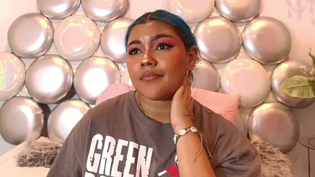 Snapshot of cherry_chel chatting on 09-24-25, 09:12 cherry chel online show from 09-24-25, 09:12