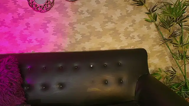 Snapshot of cherry_chel chatting on 11-26-25, 07:48 cherry chel online show from 11-26-25, 07:48