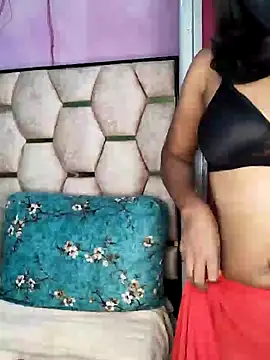 Snapshot of juhicpl143 chatting on 12-02-24, 09:45 juhicpl143 online show from 12-02-24, 09:45