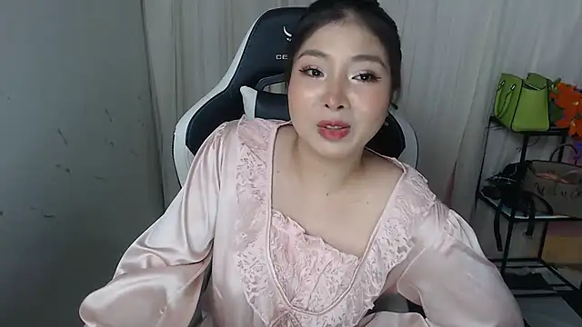 MiMi 0293 online show from 11-04-25, 06:12