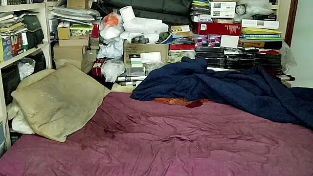 Snapshot of hadeszeuss2 chatting on 01-16-25, 05:44 hadeszeuss2 online show from 01-16-25, 05:44