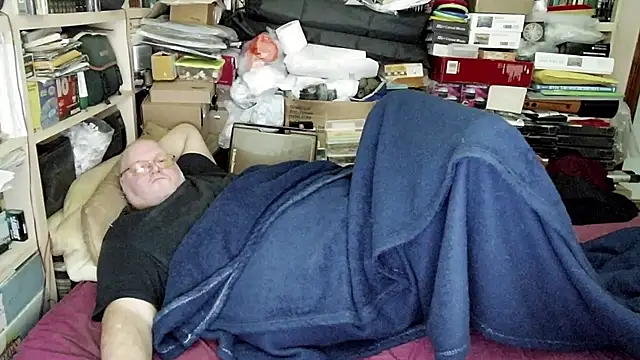 Snapshot of hadeszeuss2 chatting on 01-22-25, 05:38 hadeszeuss2 online show from 01-22-25, 05:38