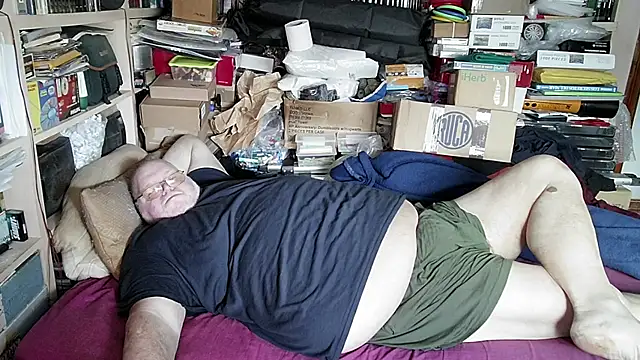 Snapshot of hadeszeuss2 chatting on 01-26-25, 02:52 hadeszeuss2 online show from 01-26-25, 02:52