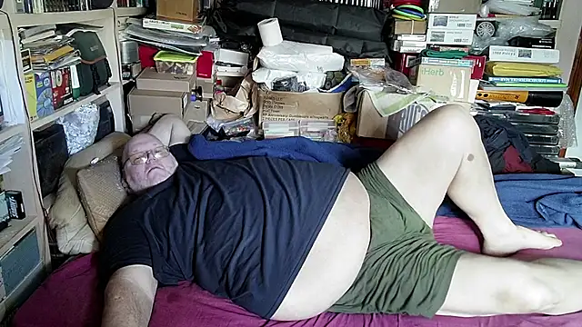 Snapshot of hadeszeuss2 chatting on 01-28-25, 02:31 hadeszeuss2 online show from 01-28-25, 02:31