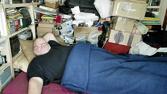 Snapshot of hadeszeuss2 chatting on 02-11-25, 05:29 hadeszeuss2 online show from 02-11-25, 05:29