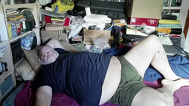 Snapshot of hadeszeuss2 chatting on 02-17-25, 02:26 hadeszeuss2 online show from 02-17-25, 02:26