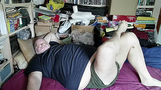 Snapshot of hadeszeuss2 chatting on 02-21-25, 02:27 hadeszeuss2 online show from 02-21-25, 02:27