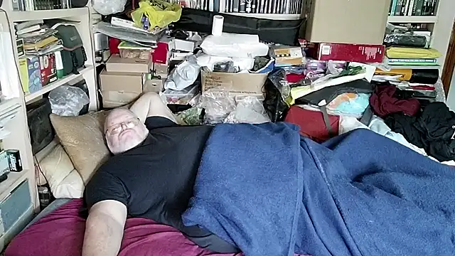 Snapshot of hadeszeuss2 chatting on 02-23-25, 02:57 hadeszeuss2 online show from 02-23-25, 02:57