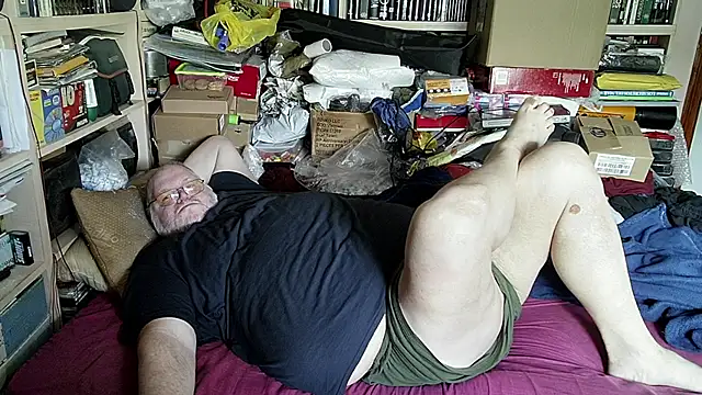 Snapshot of hadeszeuss2 chatting on 02-28-25, 02:42 hadeszeuss2 online show from 02-28-25, 02:42