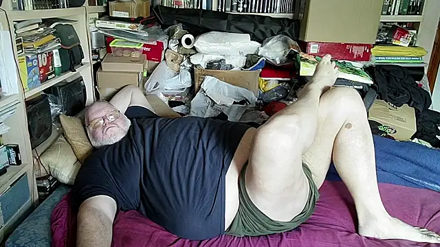 Snapshot of hadeszeuss2 chatting on 03-07-25, 02:34 hadeszeuss2 online show from 03-07-25, 02:34