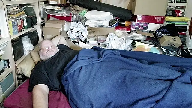 Snapshot of hadeszeuss2 chatting on 03-22-25, 05:41 hadeszeuss2 online show from 03-22-25, 05:41