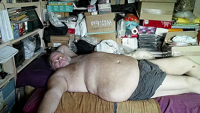 Snapshot of hadeszeuss2 chatting on 11-01-25, 03:25 hadeszeuss2 online show from 11-01-25, 03:25