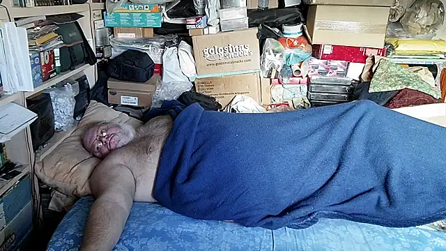 Snapshot of hadeszeuss2 chatting on 11-22-25, 02:49 hadeszeuss2 online show from 11-22-25, 02:49