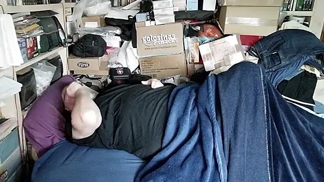 hadeszeuss2 online show from 03-10-26, 03:28