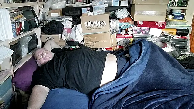 hadeszeuss2 online show from 04-02-26, 05:43