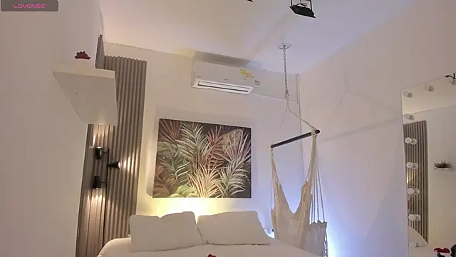 emma alice  online show from 12-15-25, 10:19