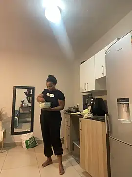 NaughtyKelly28 online show from 02-16-25, 06:54