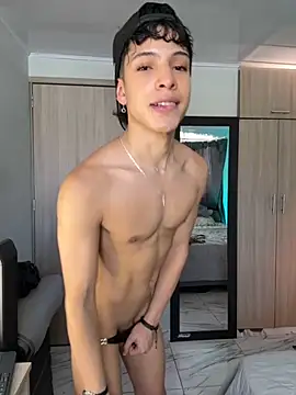 Snapshot of jade_candy_21 chatting on 11-08-25, 07:12 jade candy 21 online show from 11-08-25, 07:12