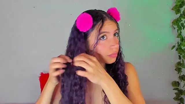 Snapshot of Dear_anne chatting on 12-03-24, 12:59 Dear anne online show from 12-03-24, 12:59