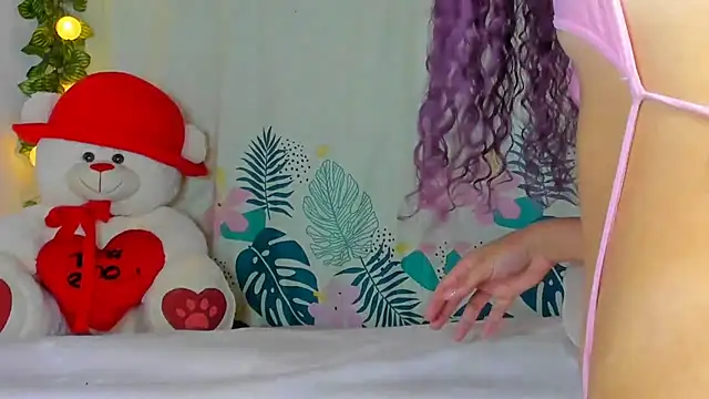 Snapshot of Dear_anne chatting on 01-23-25, 05:24 Dear anne online show from 01-23-25, 05:24