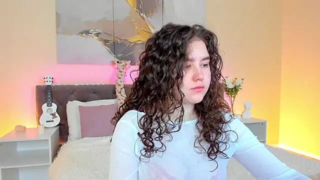 Snapshot of Ariella_Sol chatting on 12-09-24, 01:07 Ariella Sol online show from 12-09-24, 01:07