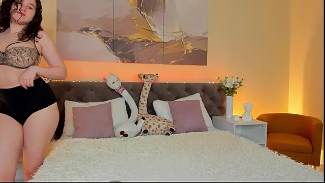 Snapshot of Ariella_Sol chatting on 01-22-25, 01:10 Ariella Sol online show from 01-22-25, 01:10