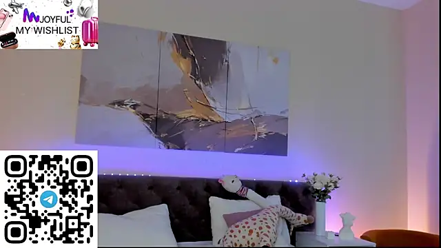 Snapshot of Ariella_Sol chatting on 01-23-25, 07:11 Ariella Sol online show from 01-23-25, 07:11