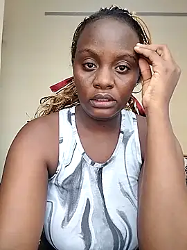 Snapshot of Africancaramel-45 chatting on 10-28-25, 06:17 Africancaramel-45 online show from 10-28-25, 06:17