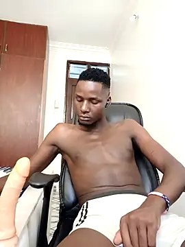 Snapshot of BODYtherapist chatting on 03-07-25, 09:07 BODYtherapist online show from 03-07-25, 09:07