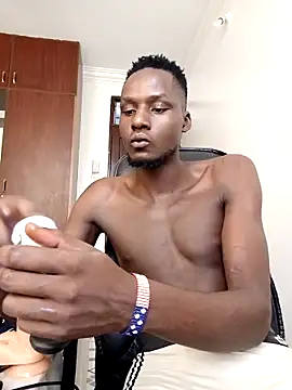 Snapshot of BODYtherapist chatting on 03-12-25, 09:12 BODYtherapist online show from 03-12-25, 09:12