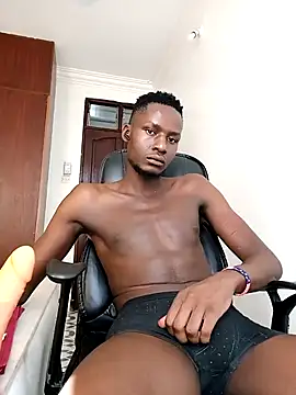 Snapshot of BODYtherapist chatting on 03-13-25, 12:02 BODYtherapist online show from 03-13-25, 12:02