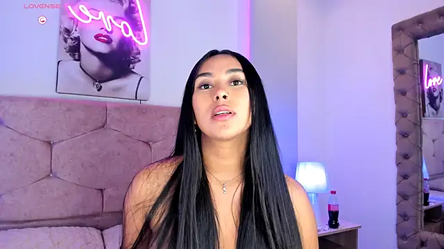 Cameliaa Smiith online show from 01-30-25, 09:47