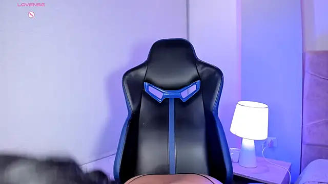 Cameliaa Smiith online show from 02-21-25, 06:40