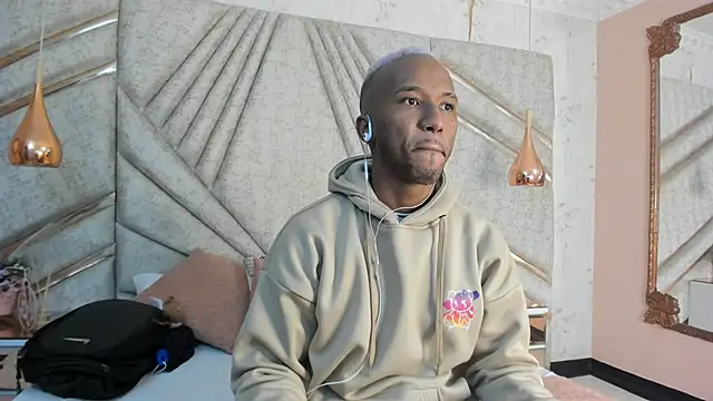 Snapshot of JamesParck chatting on 02-08-25, 11:01 JamesParck online show from 02-08-25, 11:01