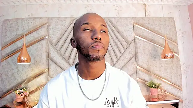 Snapshot of JamesParck chatting on 02-10-25, 12:39 JamesParck online show from 02-10-25, 12:39