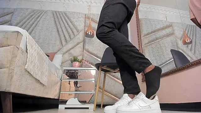 Snapshot of JamesParck chatting on 02-22-25, 02:30 JamesParck online show from 02-22-25, 02:30