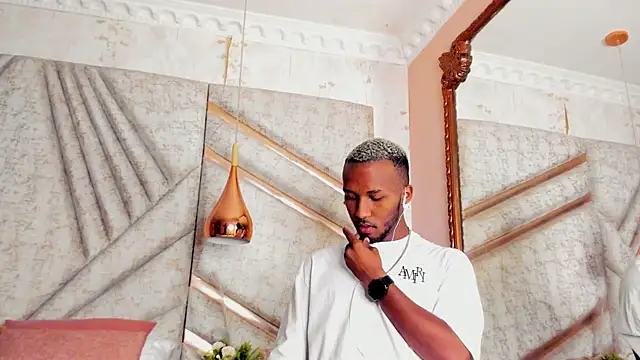 Snapshot of JamesParck chatting on 03-01-25, 12:01 JamesParck online show from 03-01-25, 12:01