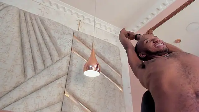 Snapshot of JamesParck chatting on 03-07-25, 06:11 JamesParck online show from 03-07-25, 06:11