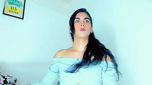 Snapshot of hannabigdirty chatting on 01-13-25, 04:28 hannabigdirty online show from 01-13-25, 04:28