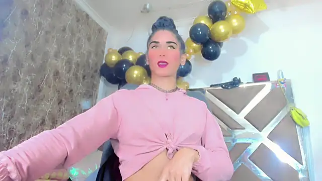 Snapshot of hannabigdirty chatting on 12-19-25, 09:11 hannabigdirty online show from 12-19-25, 09:11